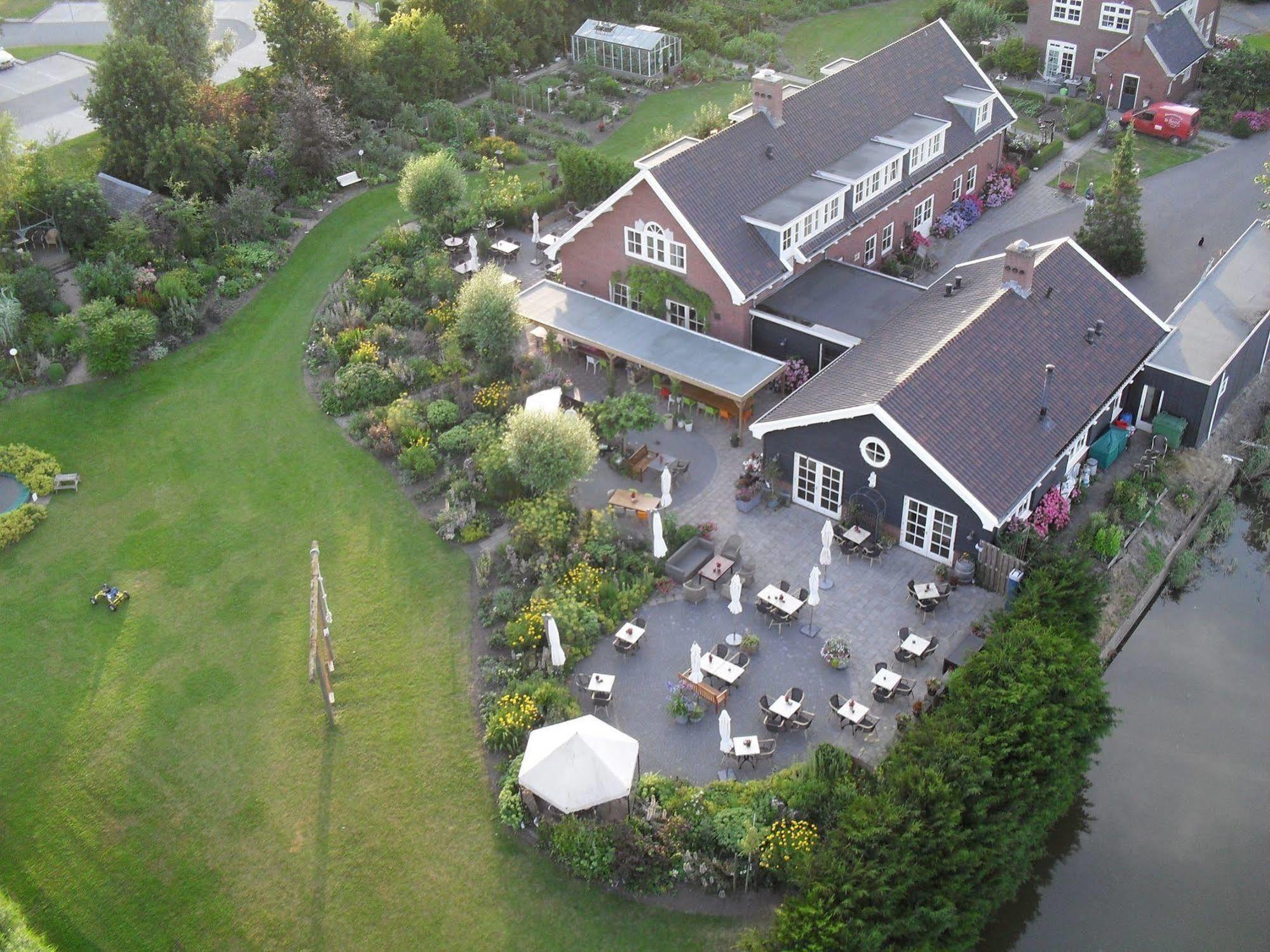 De Sfeerstal Hotel Nieuwveen Buitenkant foto